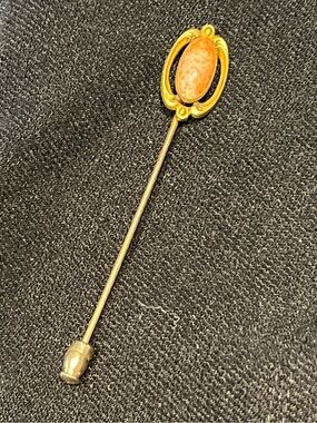 Vintage Stick Pin Hat Pin Oval Faux Coral Cabochon Gold Tone UV Reactive Estate